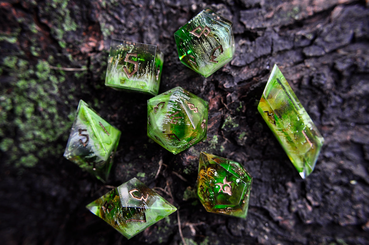 Bog Brew 7pc Dice Set