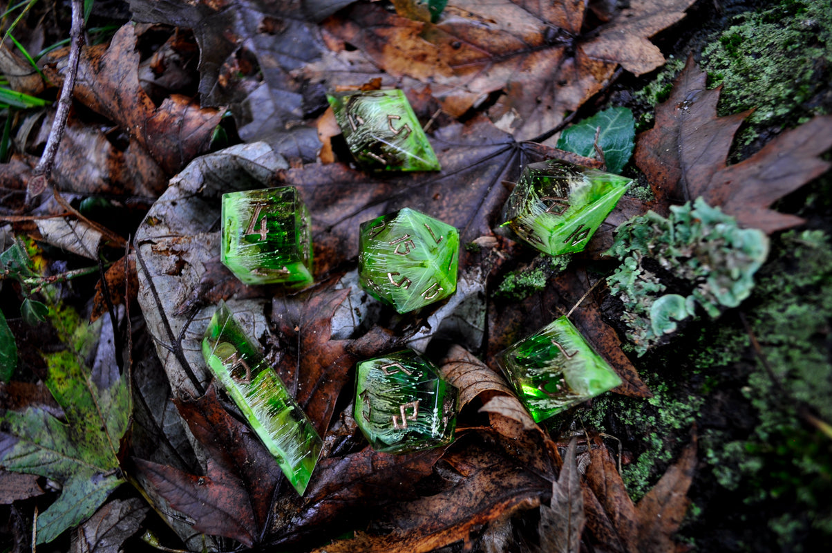 Bog Brew 7pc Dice Set