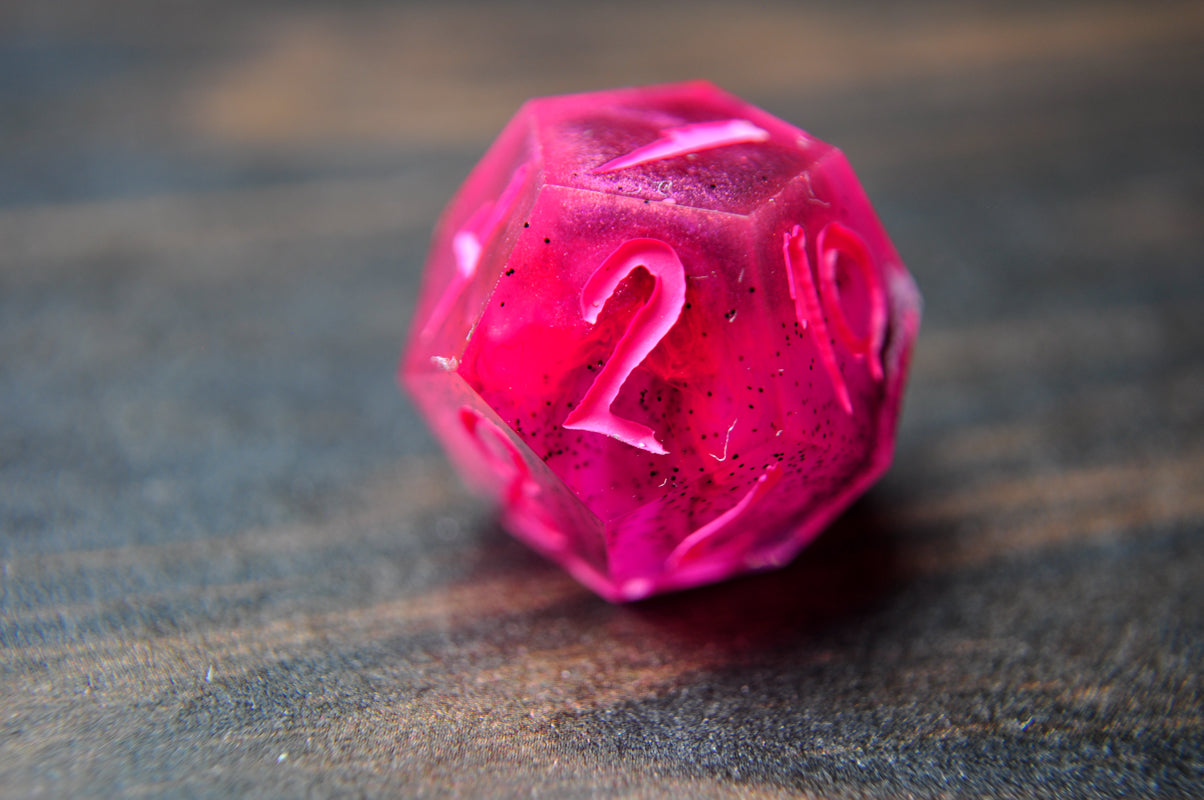 Glitterheart Gambit Single d12