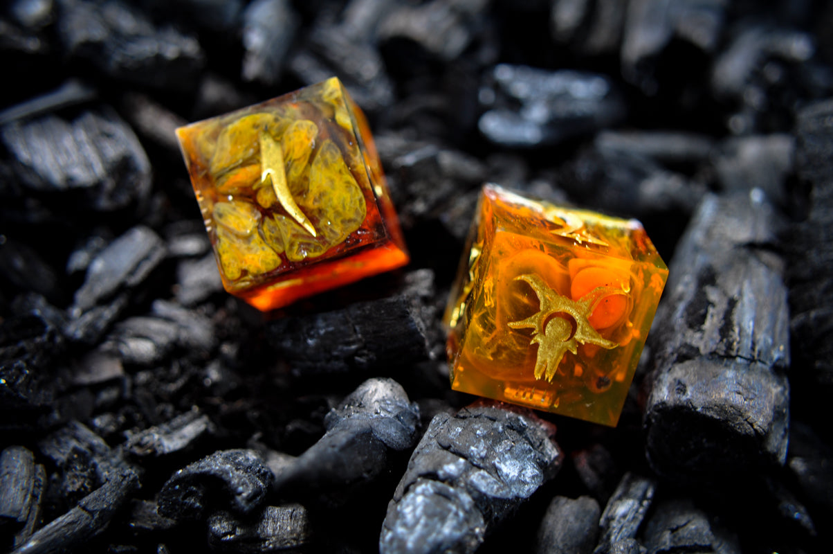 Elemental D6 Set (2pc) - FIRE