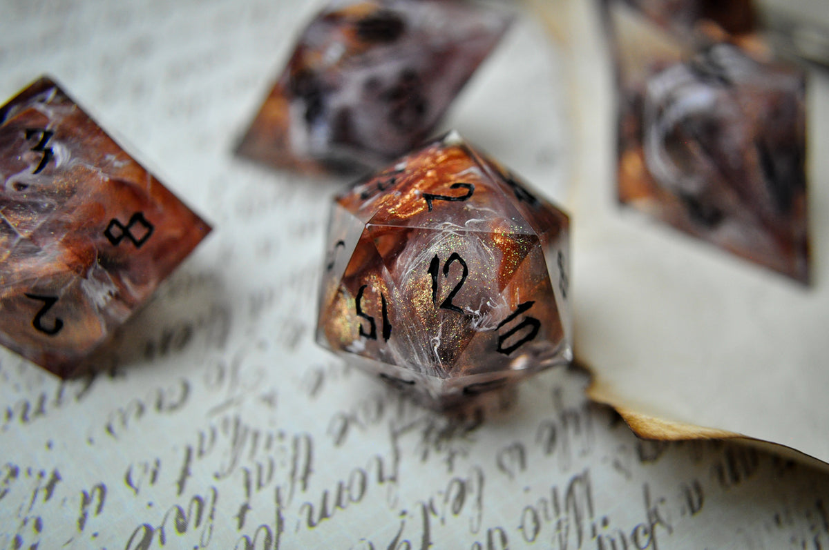 Conjuration 7pc Dice Set