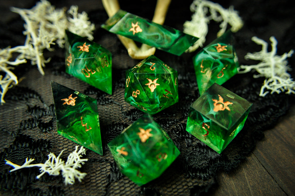 Necromancy 7pc Dice Set