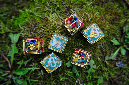 Gardens in Midsommar 6pc D6 Set