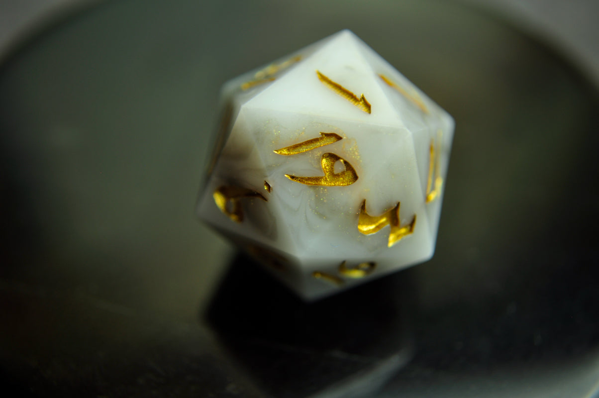 Auric Grace Single D20