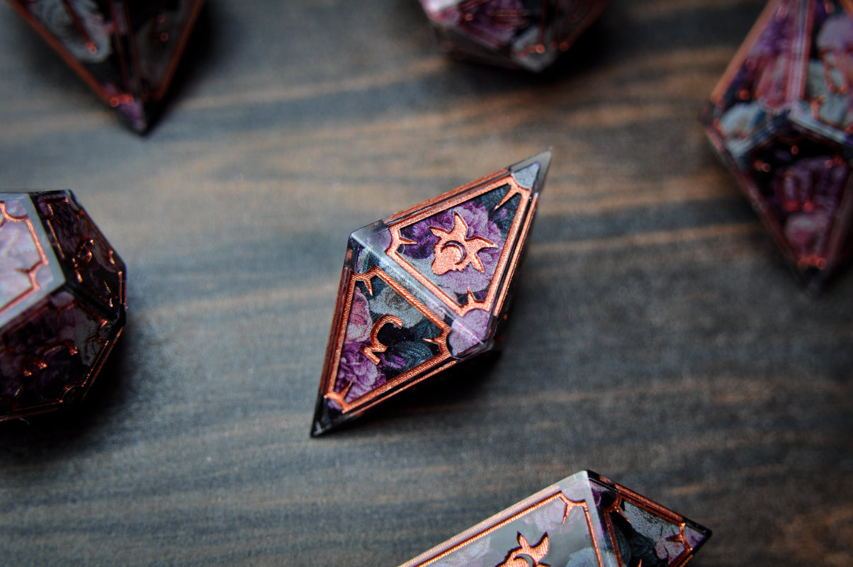 The Feral Bloom 7 Piece Set