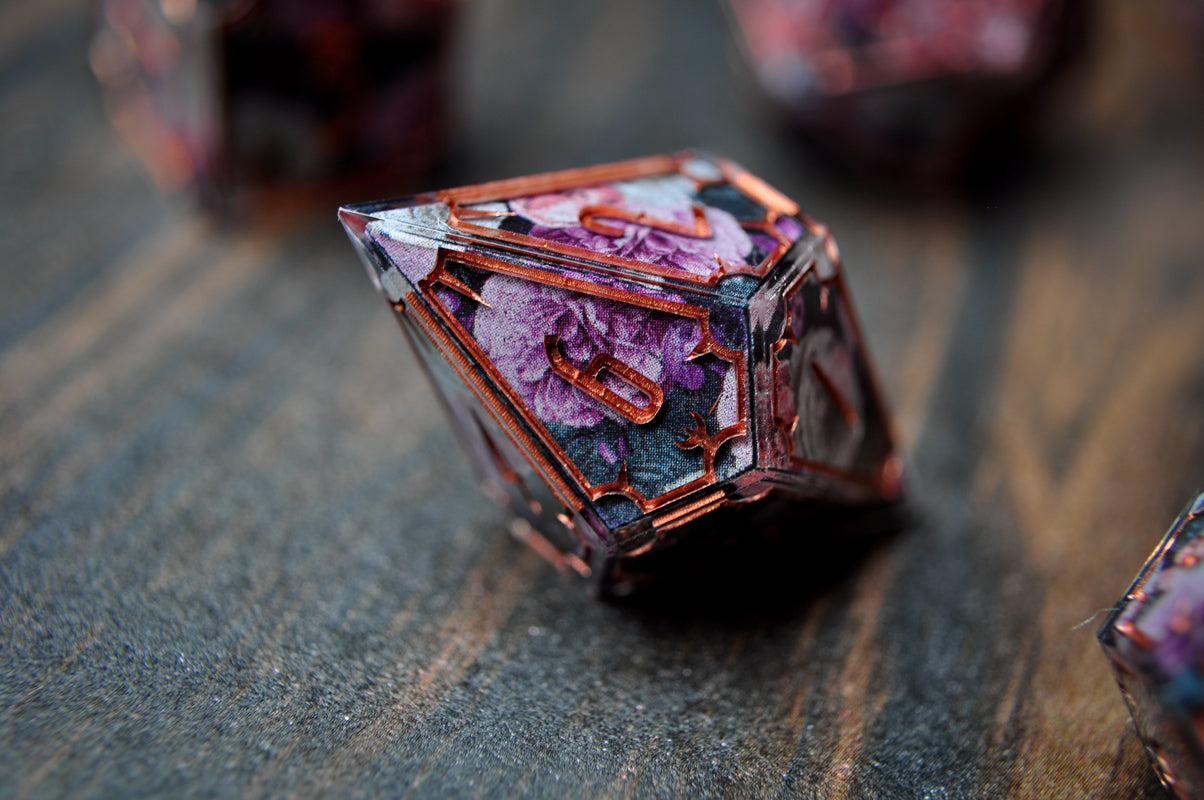 The Feral Bloom 7 Piece Set