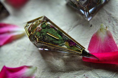 Beneath the Roses 7pc Dice Set