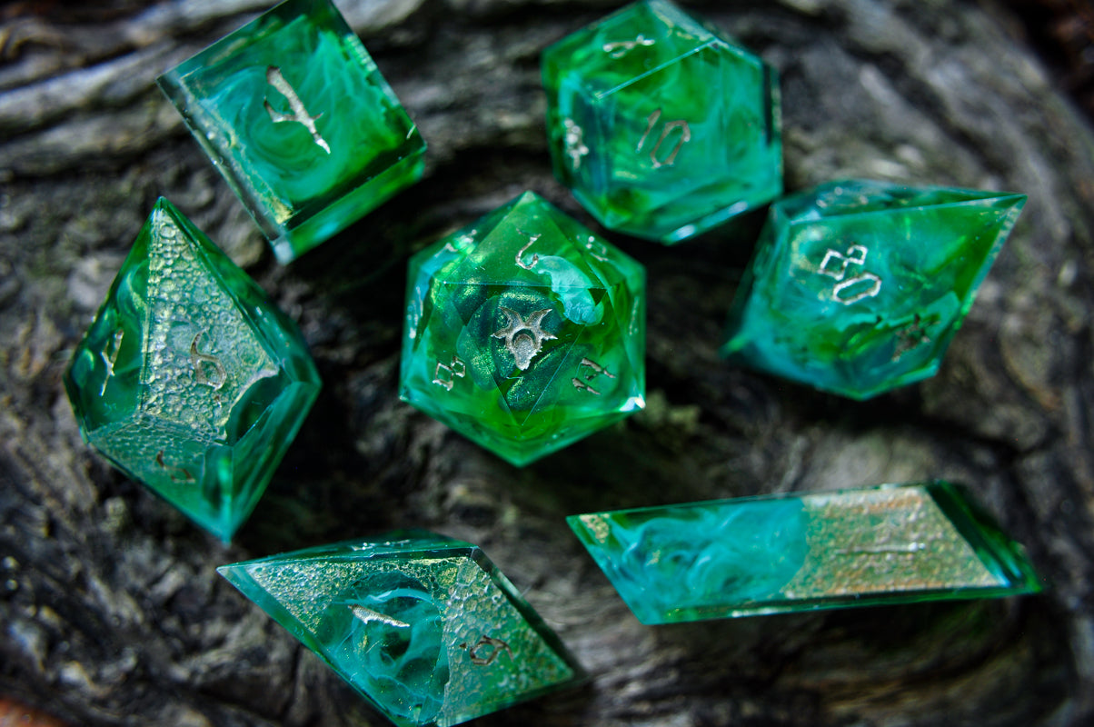 Viridian Blight-Bringer 7pc Dice Set