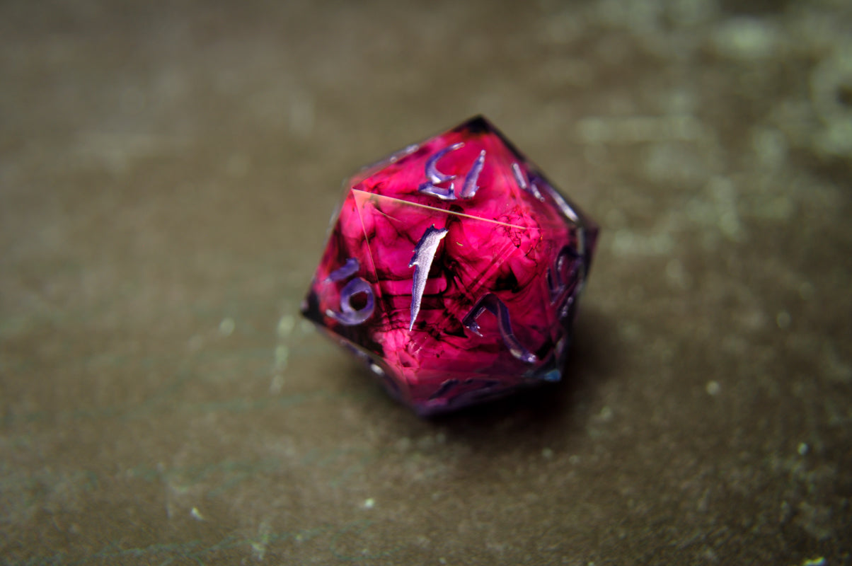 Feral Femme Chonk d20 Single