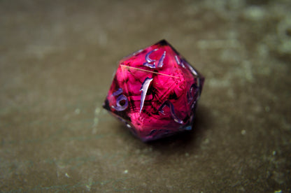 Feral Femme Chonk d20 Single