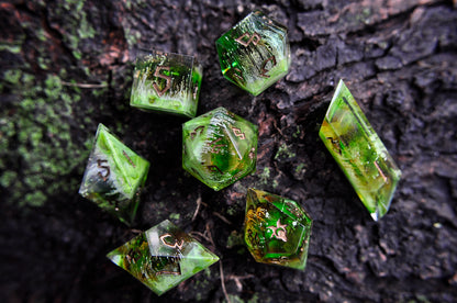 Bog Brew 7pc Dice Set