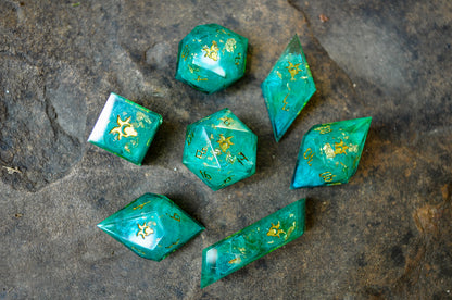 The Gold Calls to Us 7pc Set