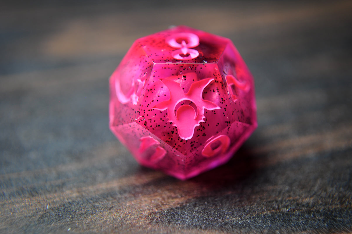 Glitterheart Gambit Single d12